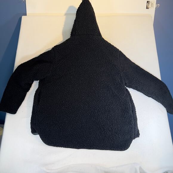 BDG Urban Outfitters Fleece Hoodie Uni XS/S Black Grey Fluffy Thick Wrap Blanket - Picture 4 of 16